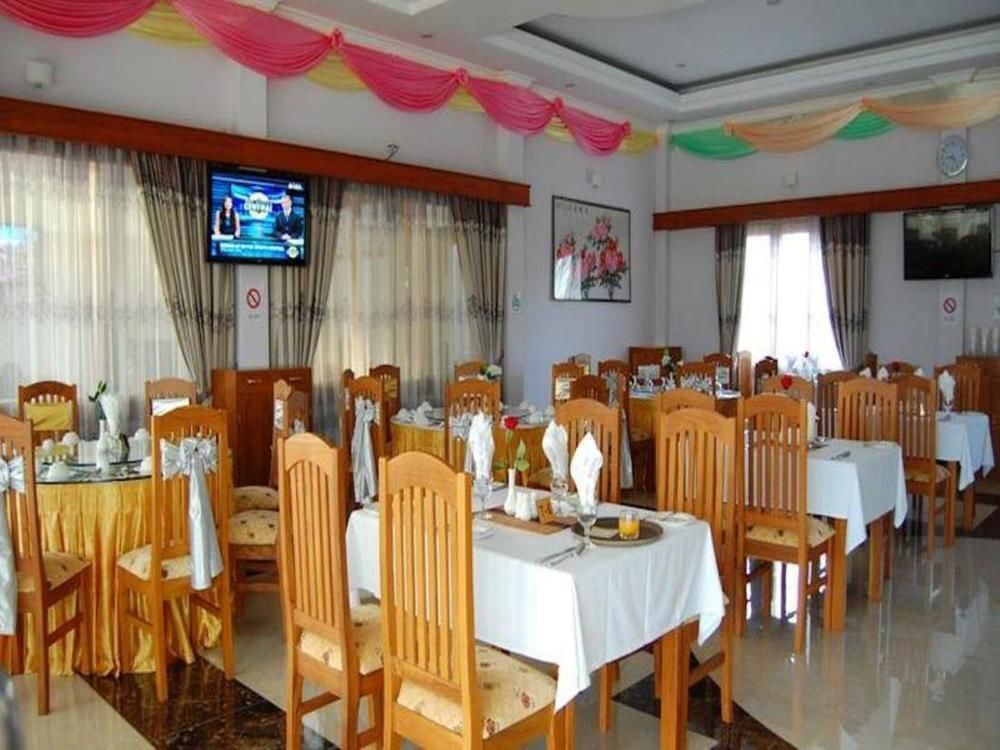 ザ ゴールデン レイク ホテル Naypyidaw エクステリア 写真